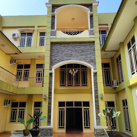 Hotel Randik Sekayu Eksteriør billede
