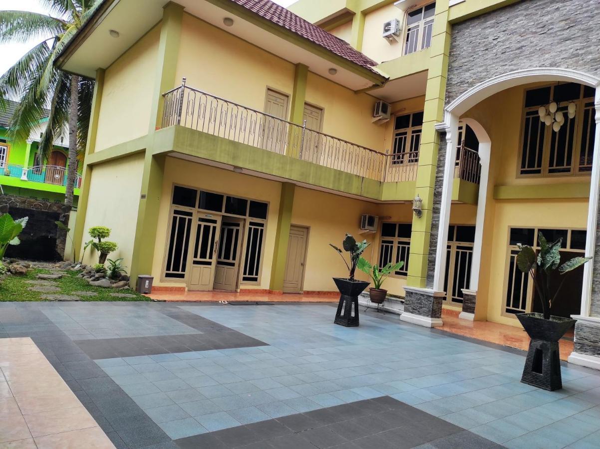 Hotel Randik Sekayu Eksteriør billede
